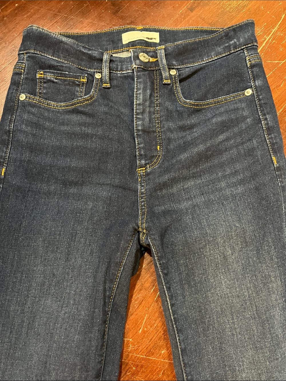 🌻3/$15🌻 LOFT Dark Blue Denim Jeans with Gold Stitching Detail - Picture 3 of 9